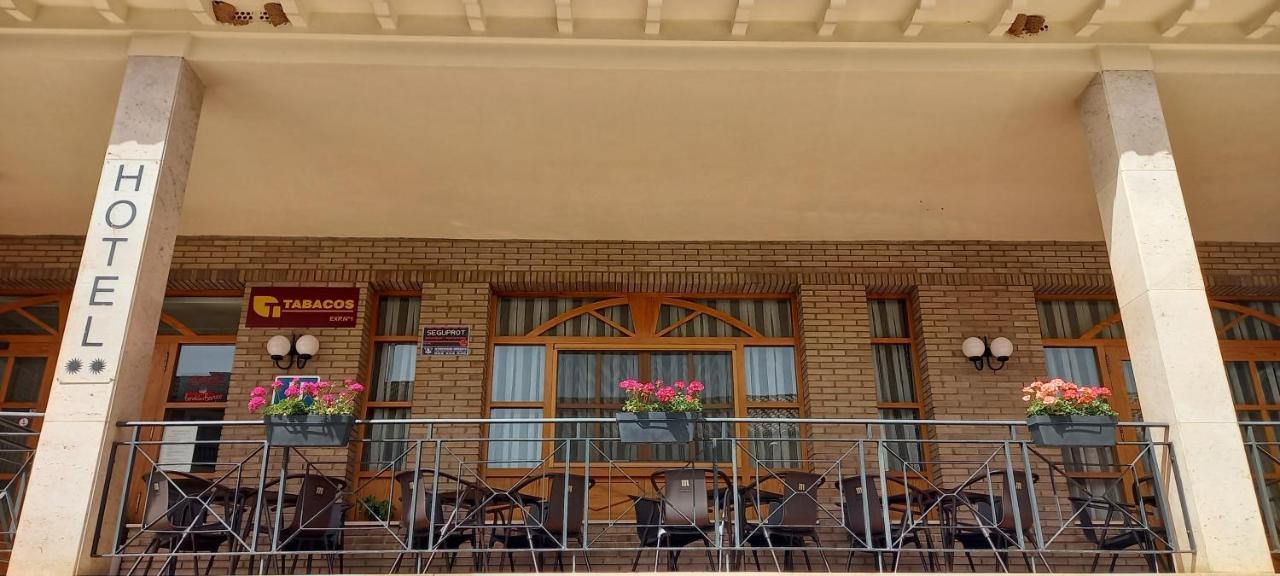 Hotel Casa Emilio Torrebaja Zewnętrze zdjęcie